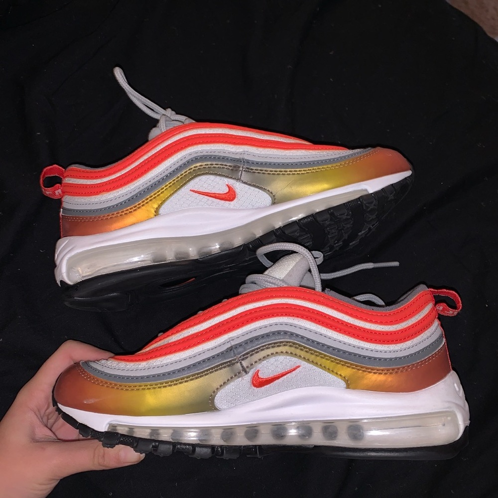 women’s nike shoes